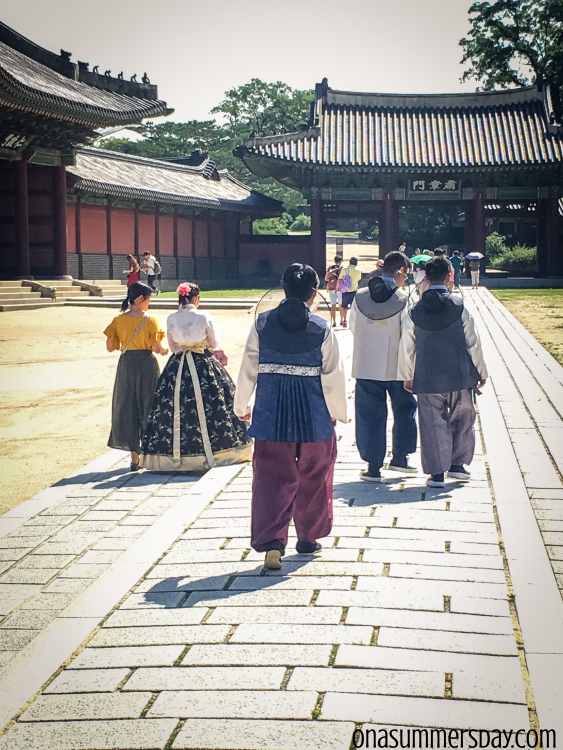 Hanbok at Changdeokgung Palace